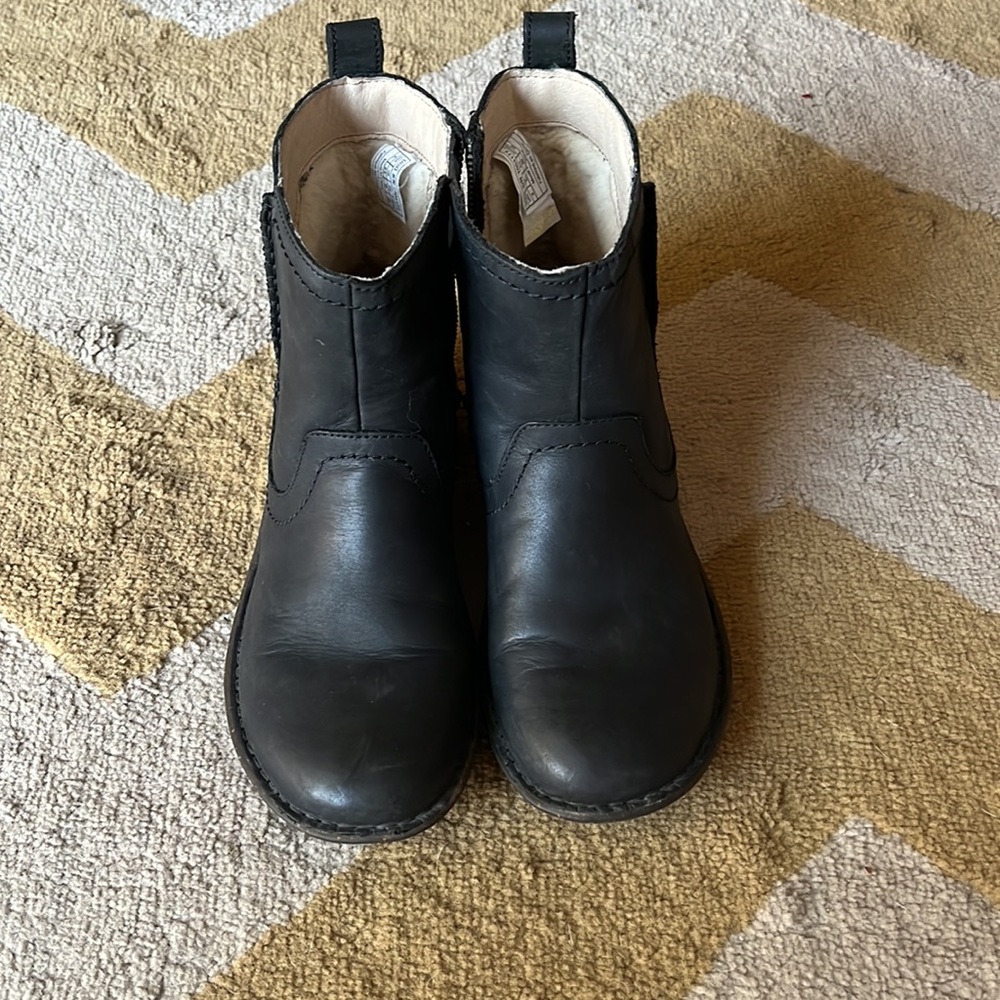 UGG ankle boots
